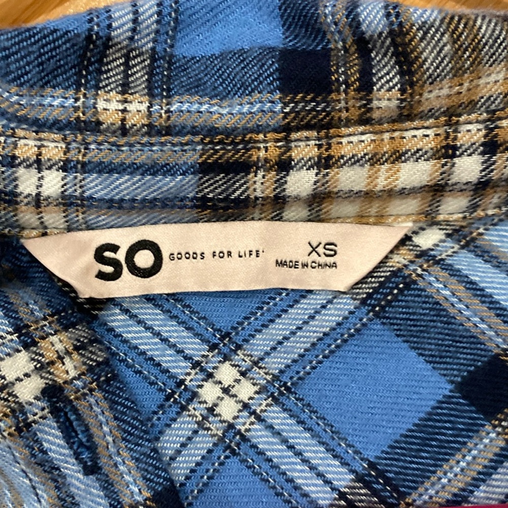 Blue/Plaid Top - Picture 2 of 4